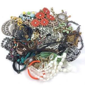 Costume Jewelry 4 lbs Lot Wearable Vintage Modern
